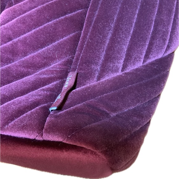 Vera Bradley Quilted Velour Tote Shoulder Handbag Burgundy EUC - Picture 4 of 13